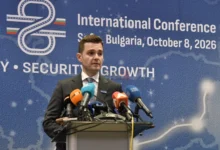 Photo of Муцунски: Позициите со Бугарија по суштинските прашања и натаму далечни, договорено дијалогот да продолжи