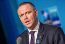 Photo of По ескалацијата на спорот за полскиот Уставен суд, претседателот Навроцки повикува на „воспоставување на владеењето на правото“